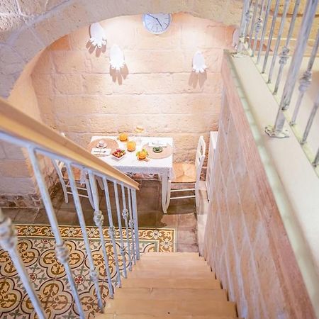 Borgo Antico-Centro Storico Casa Ventosa Leilighet Oria  Eksteriør bilde